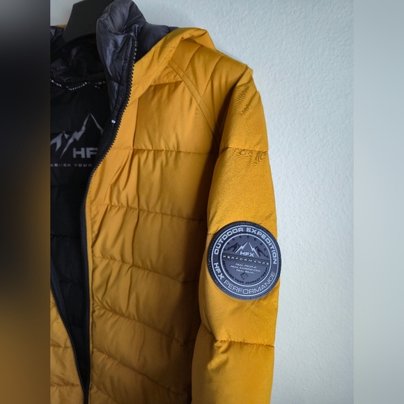 Men's Mustard Puffer Jacket - Picture 7 of 8